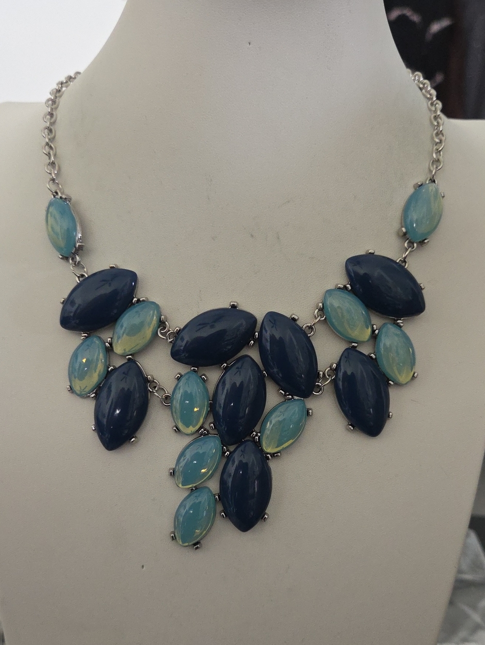 Paparazzi Date Night Nouvra Blue Necklace NWT